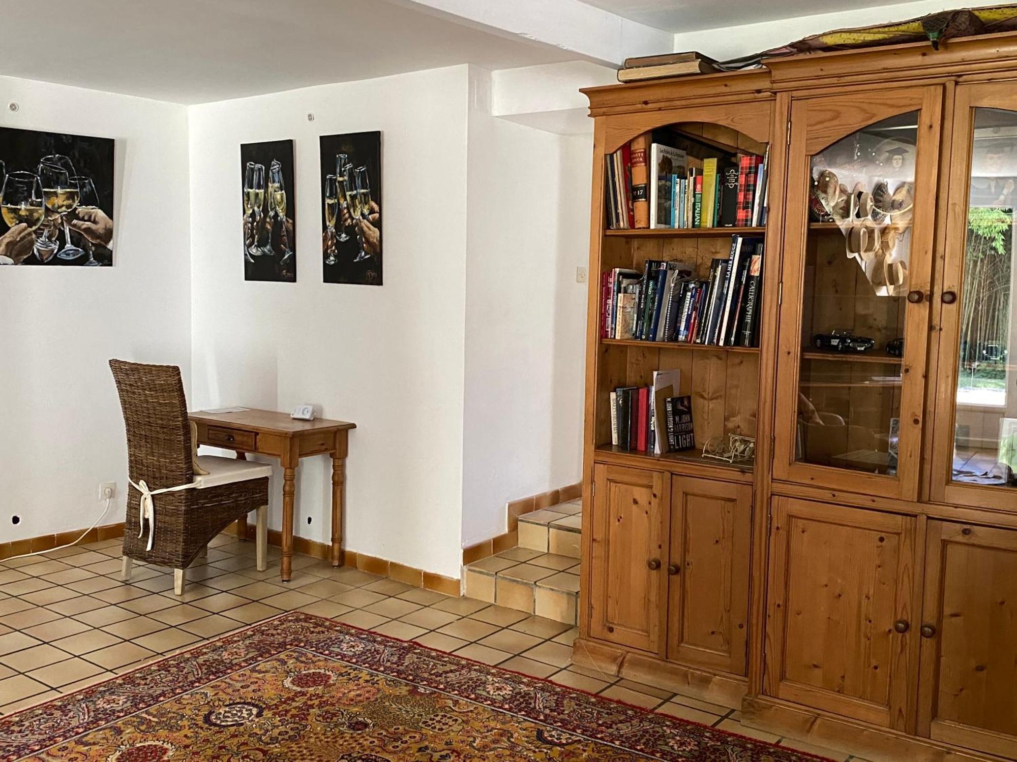 Gite La Maison De La Pimpine Lignan De Bordeaux Bagian luar foto