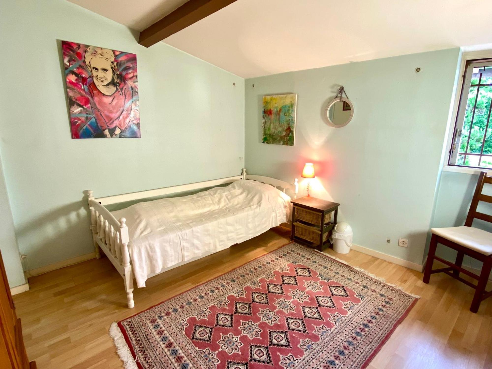 Gite La Maison De La Pimpine Lignan De Bordeaux Bagian luar foto